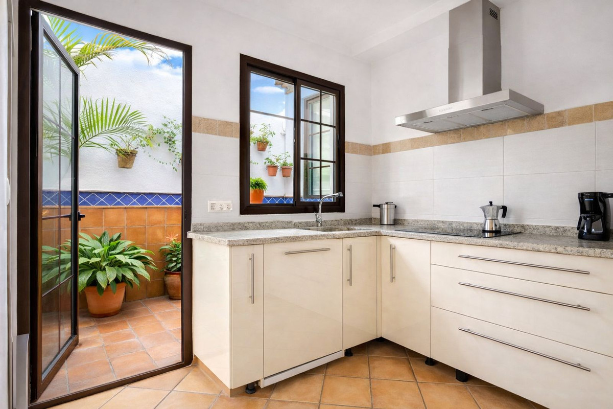 Town House for sale in Estepona, Málaga, Spain