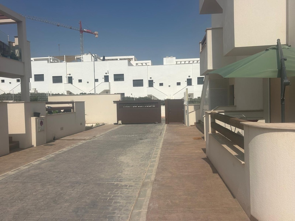 Apartment for sale in Los Balcones, Alicante, Spain