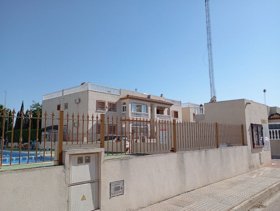 Piso en venta en Daya Vieja