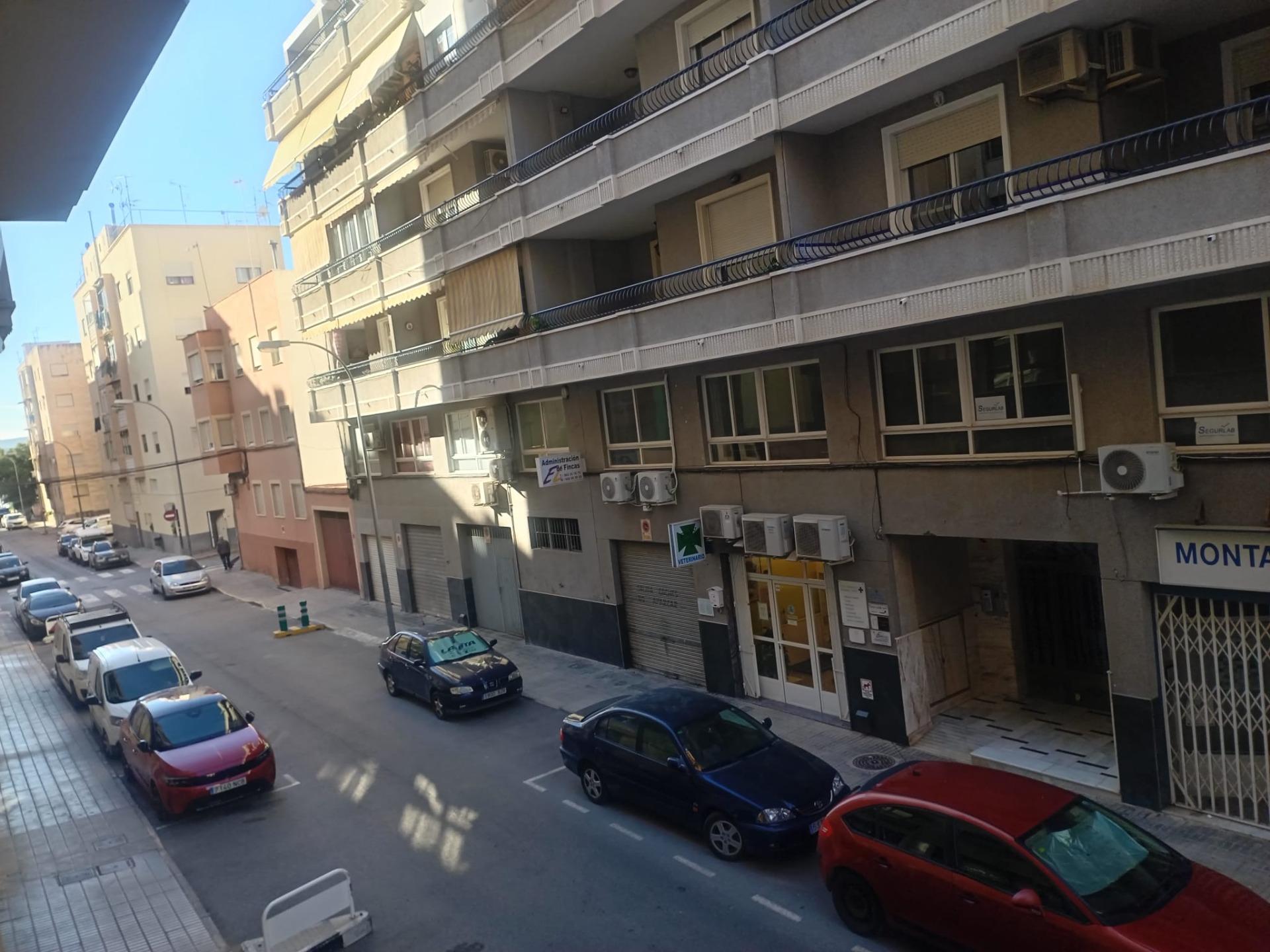 Comercial en venta en Orihuela