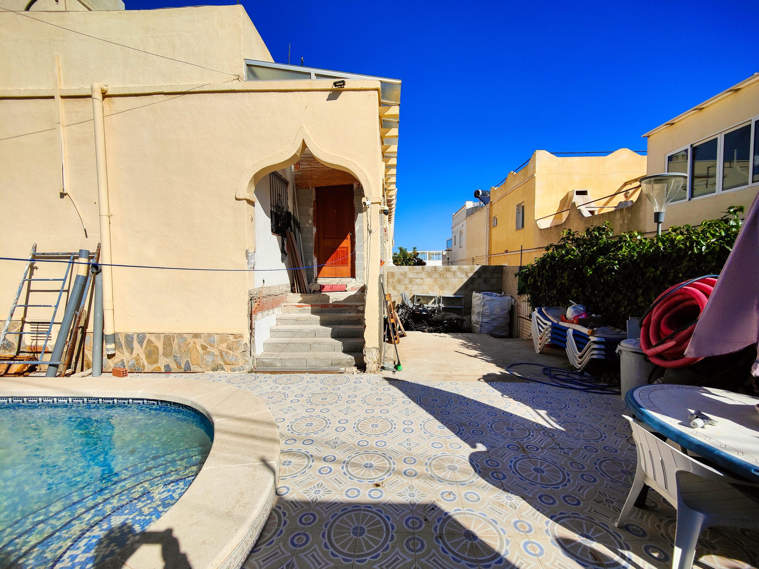 Villa for sale in San Miguel De Salinas, Alicante, Spain