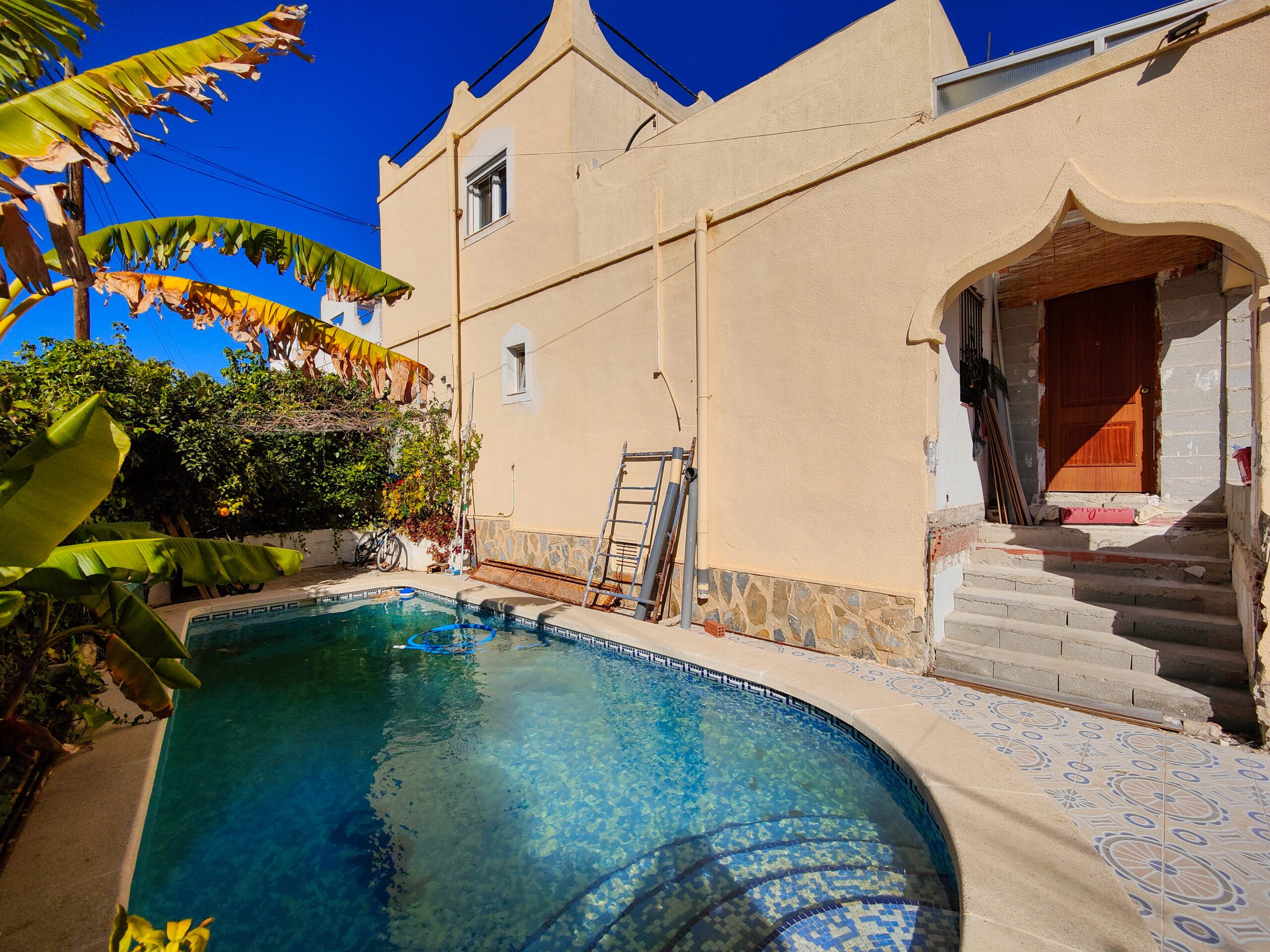 Villa for sale in San Miguel De Salinas, Alicante, Spain