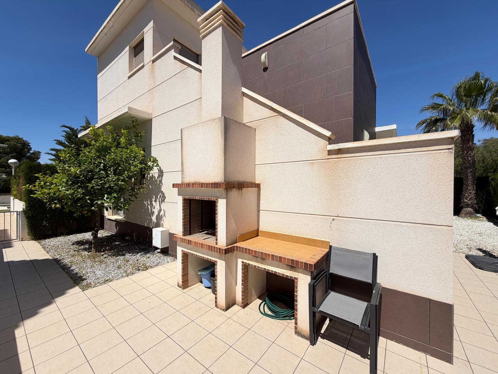Villa for sale in Ciudad Quesada, Alicante, Spain