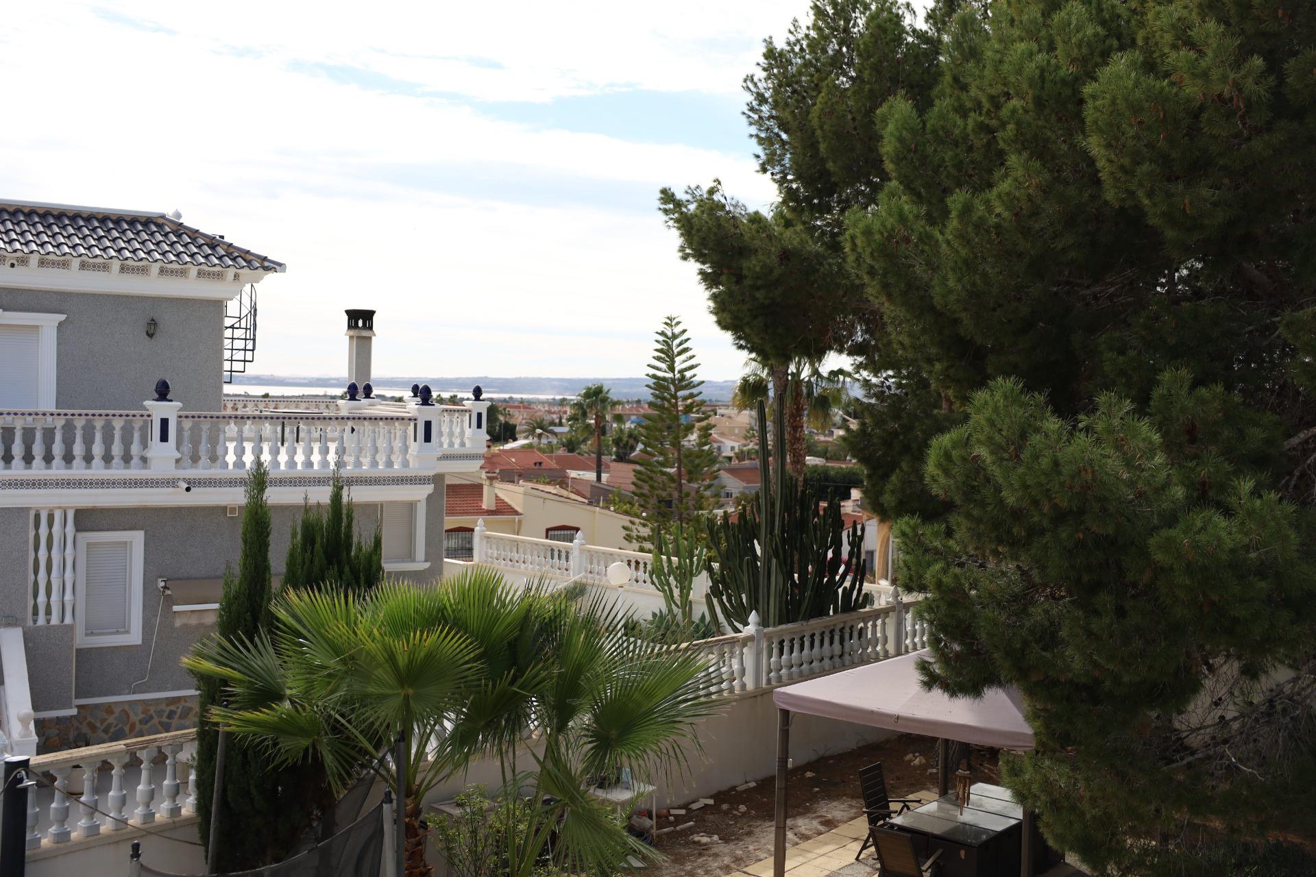 Villa for sale in Ciudad Quesada, Alicante, Spain