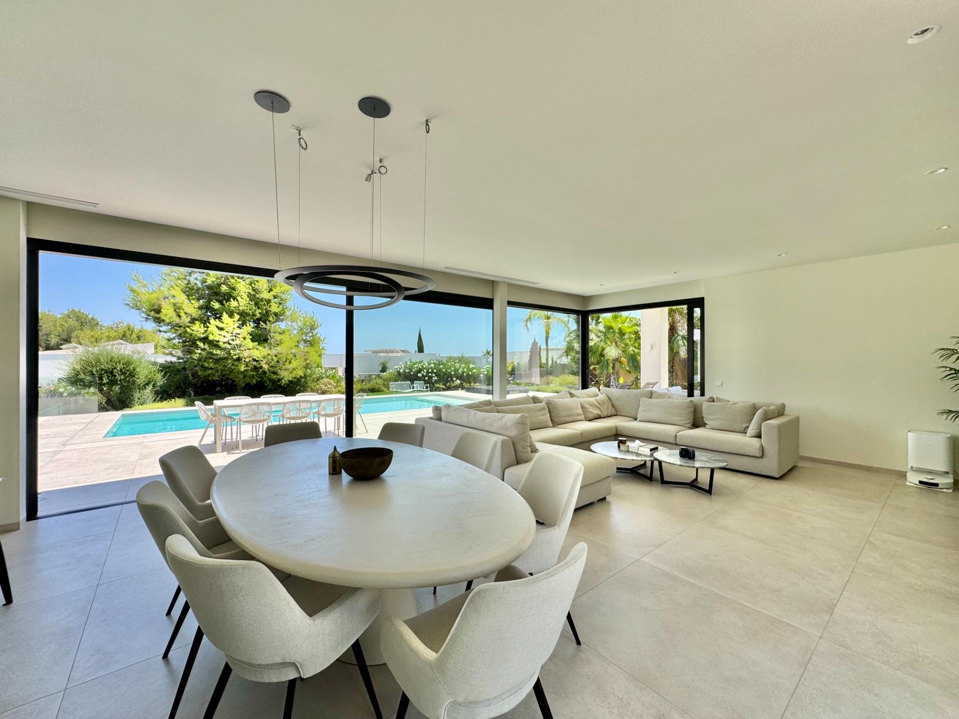 Villa for sale in Orihuela, Alicante, Spain