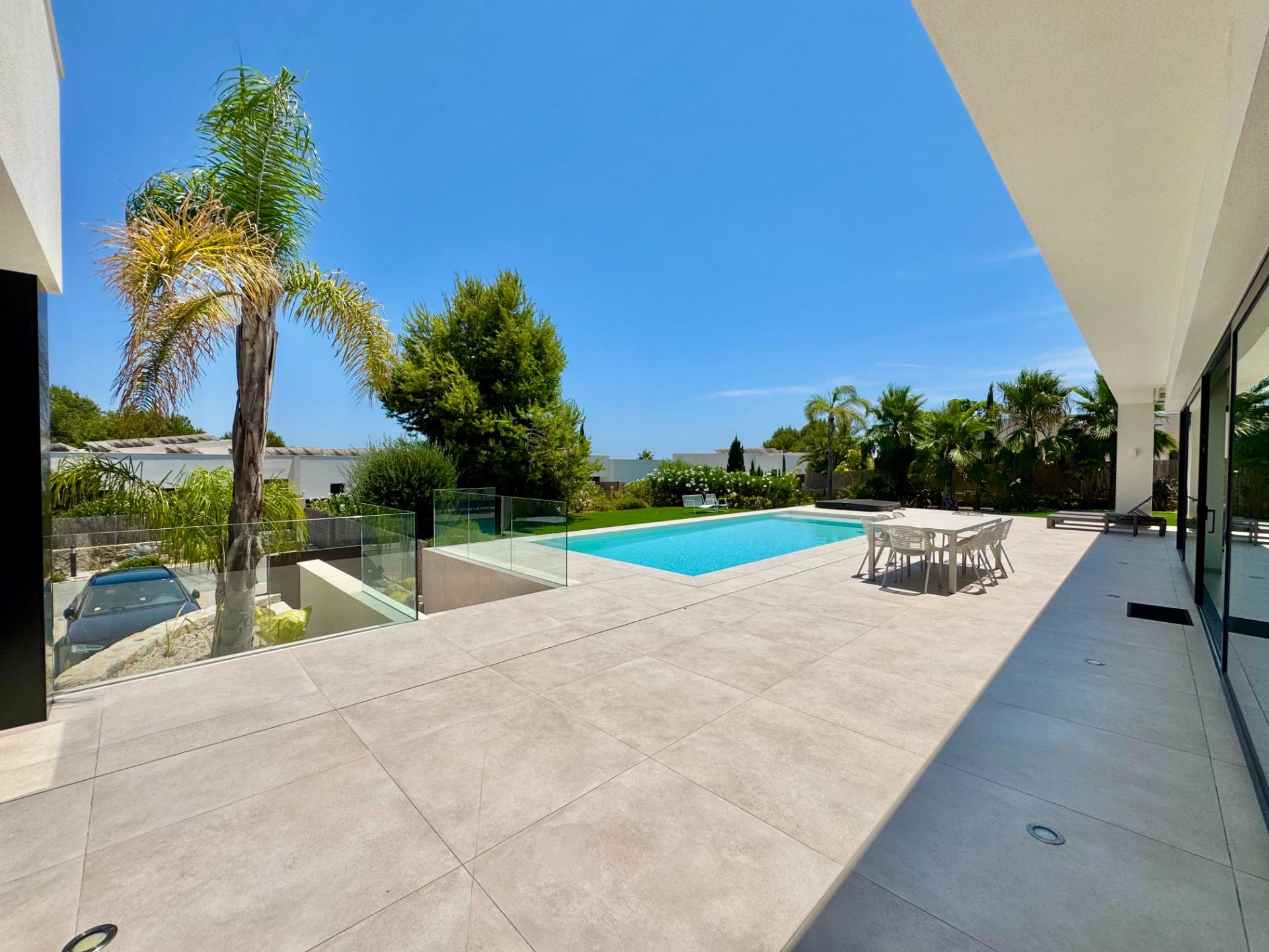 Villa for sale in Orihuela, Alicante, Spain