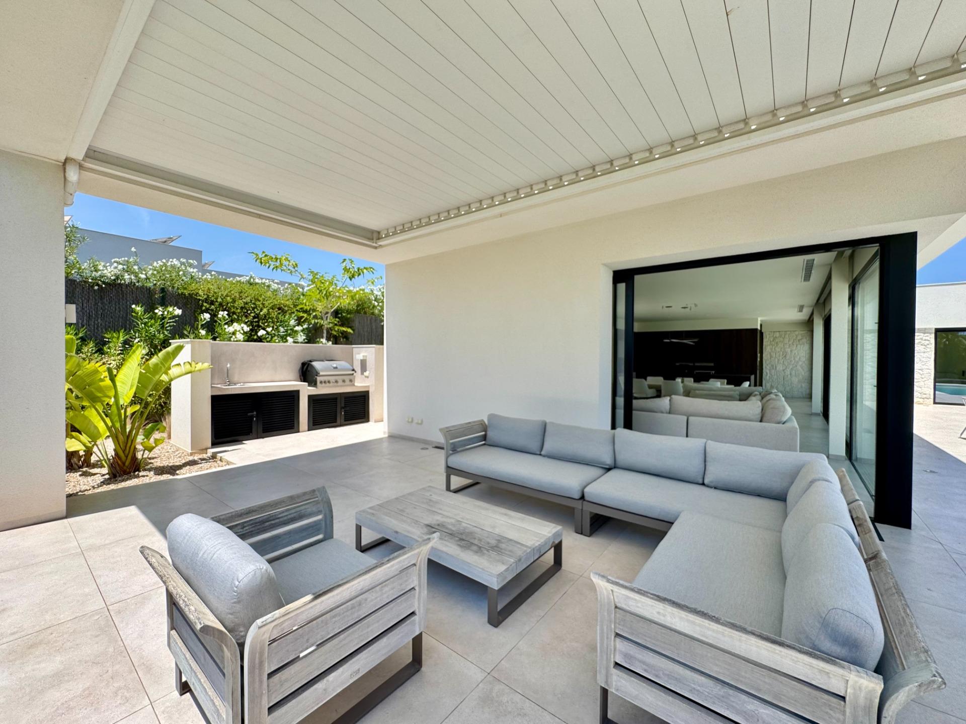 Villa for sale in Orihuela, Alicante, Spain