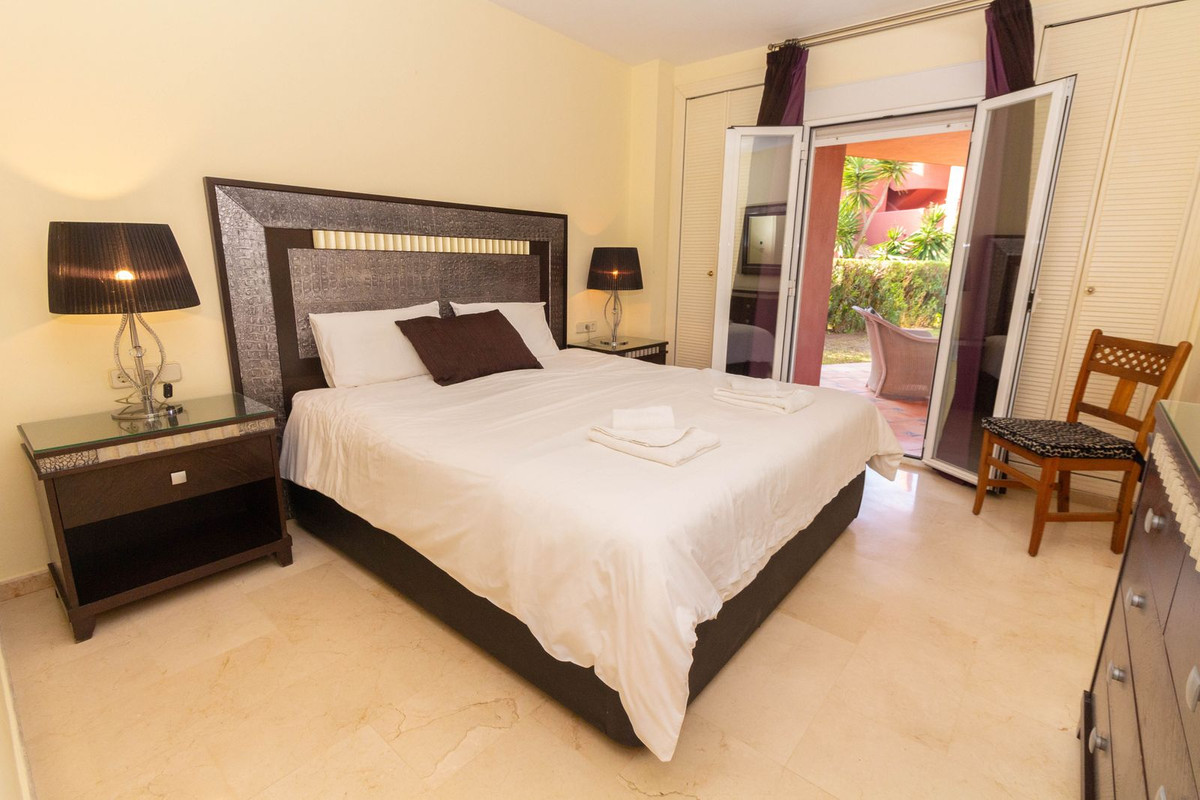 Piso en venta en Elviria