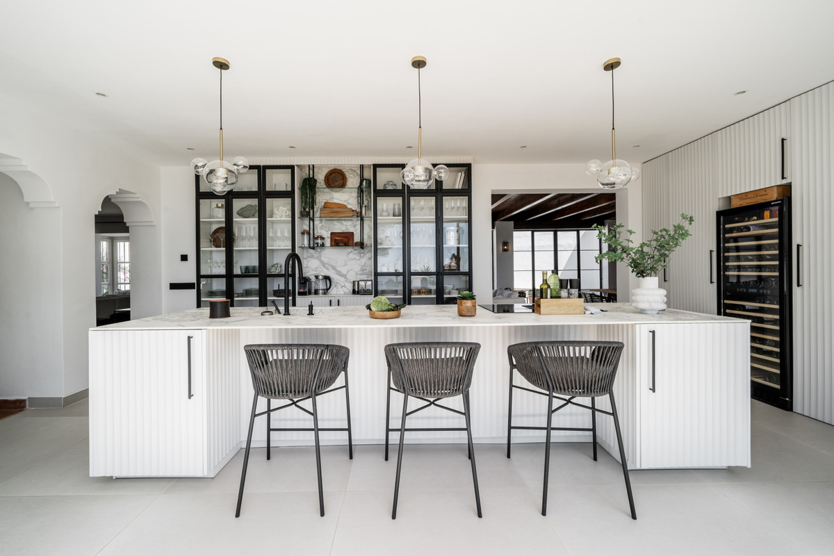 Villa for sale in Benahavis, Málaga, Spain