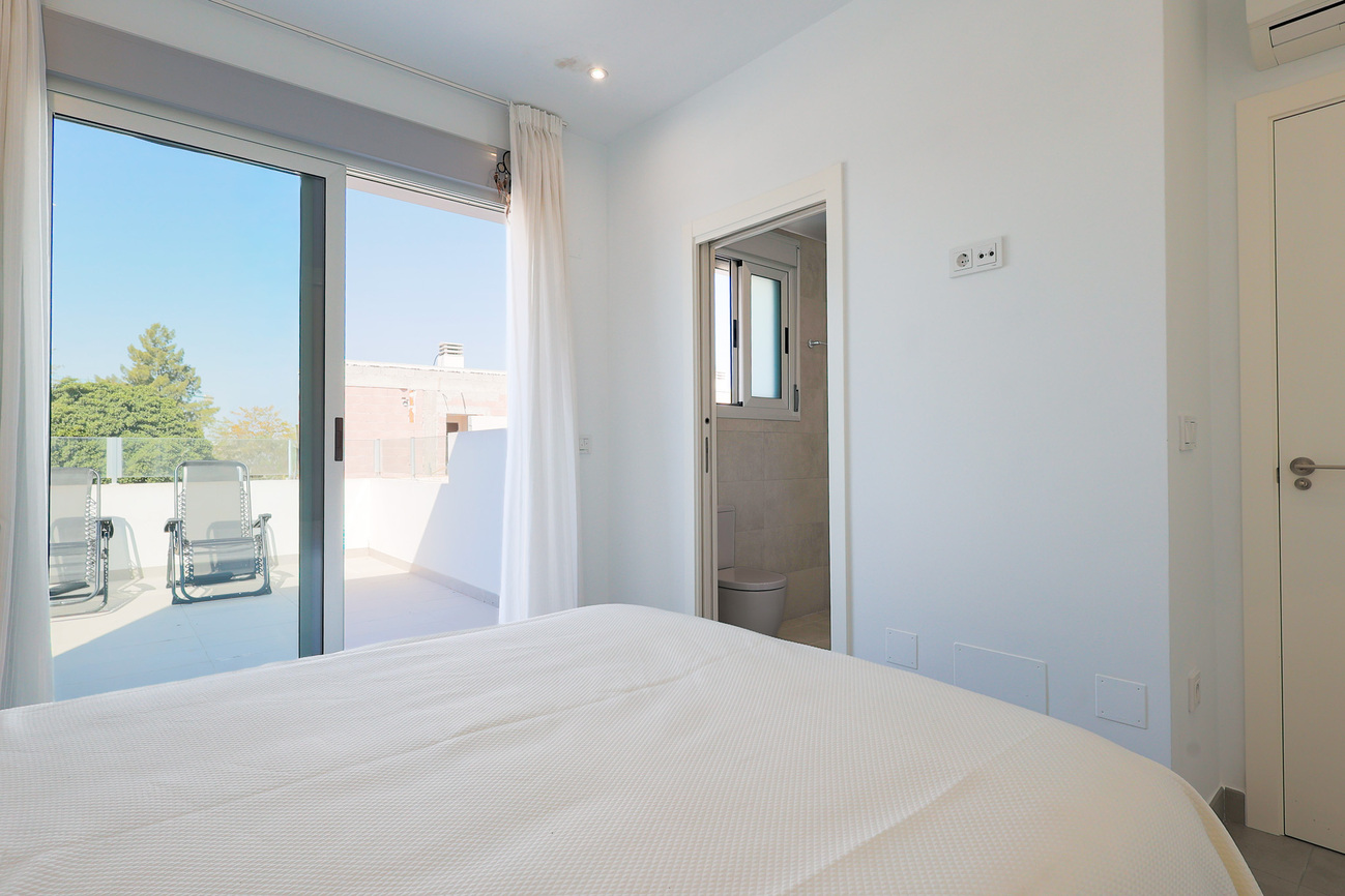 Semi Detached for sale in Dolores, Alicante, Spain
