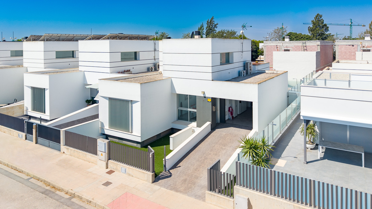 Semi Detached for sale in Dolores, Alicante, Spain