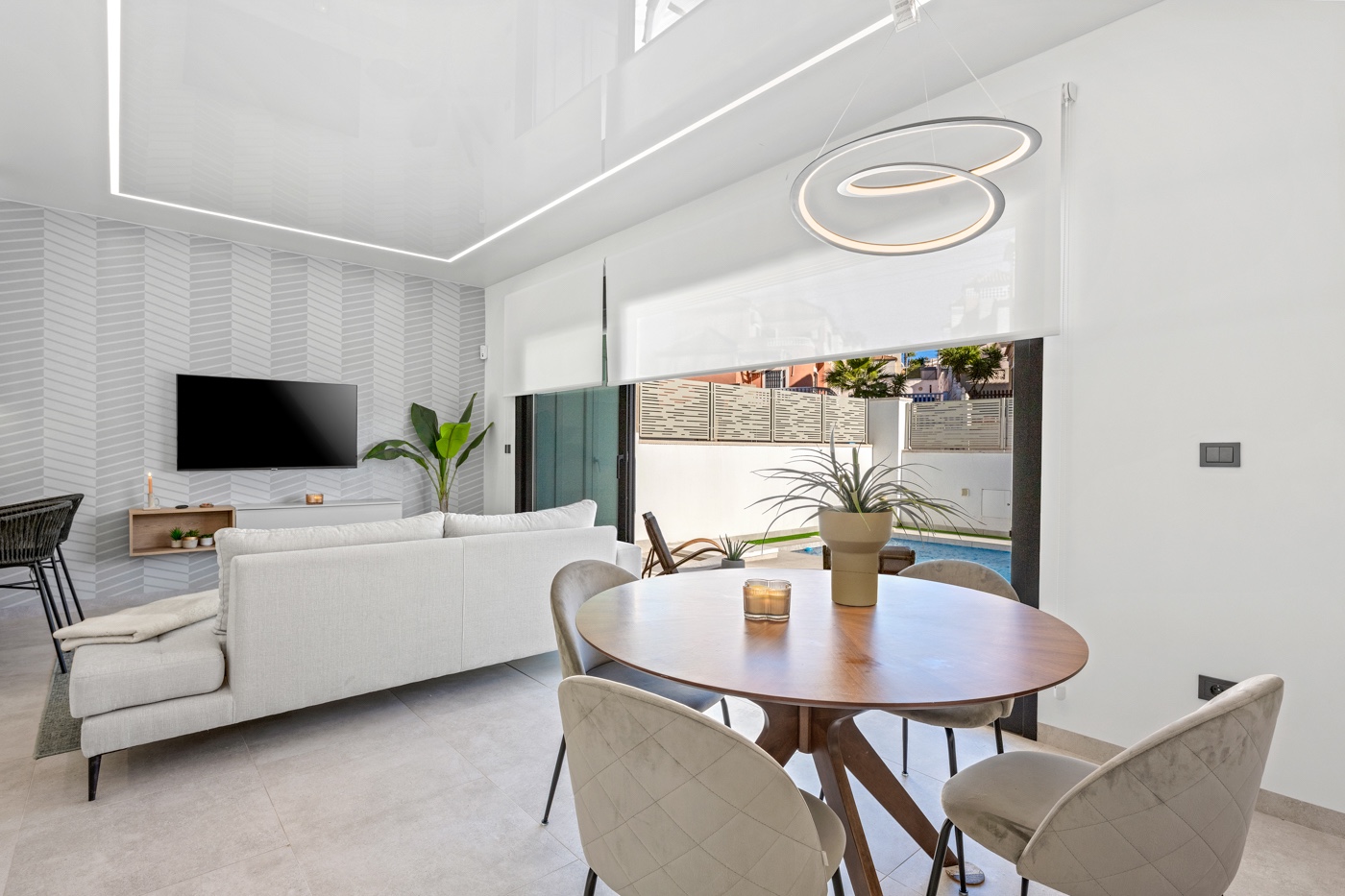 Villa en venta en Orihuela Costa