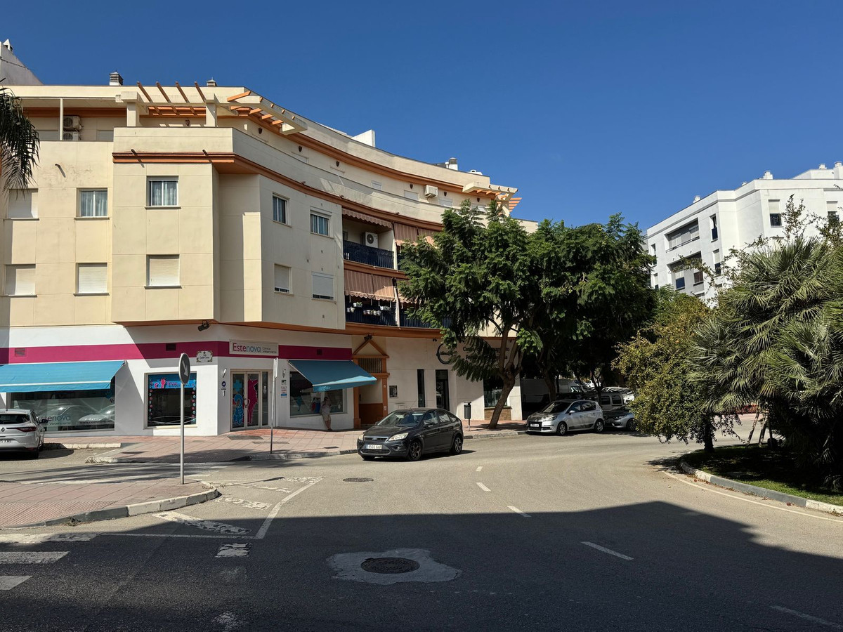 Penthouse for sale in Estepona, Málaga, Spain