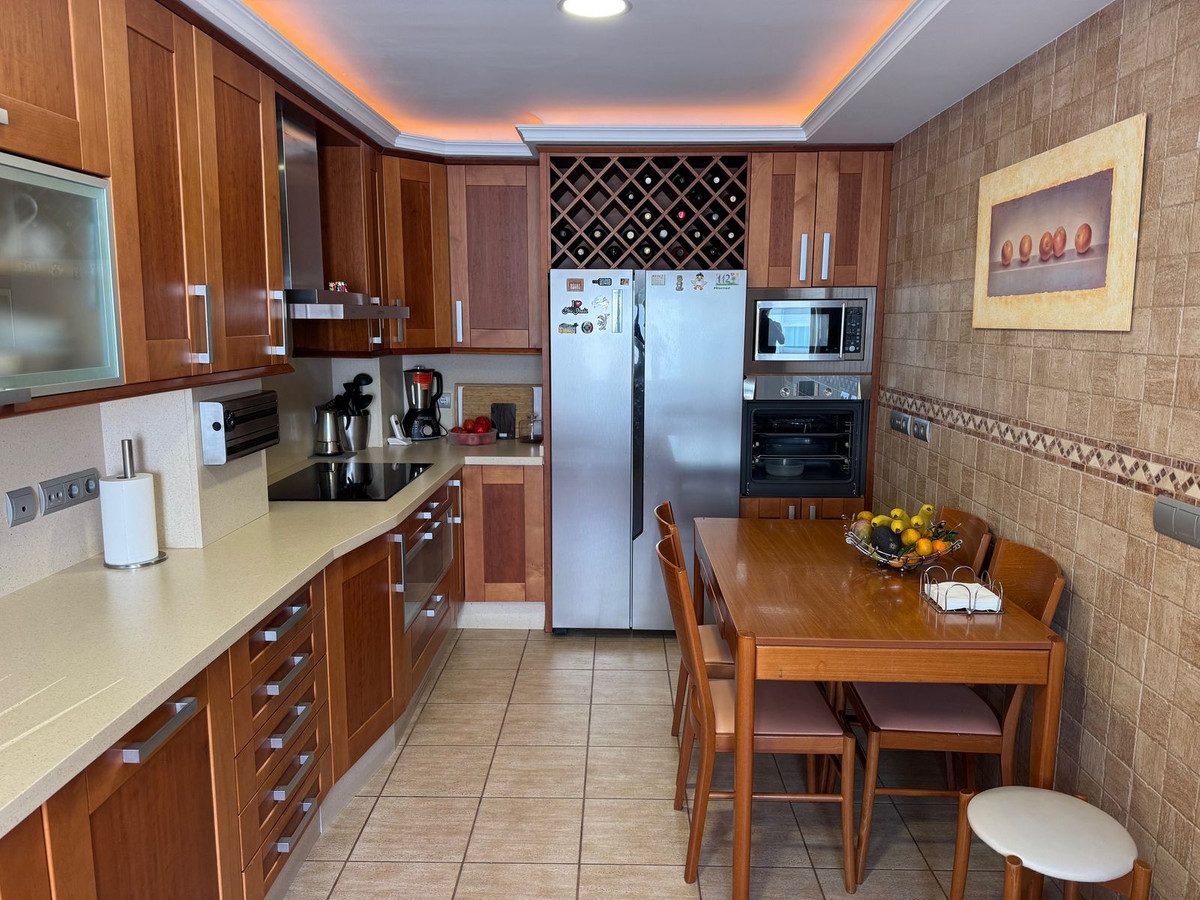 Penthouse for sale in Estepona, Málaga, Spain