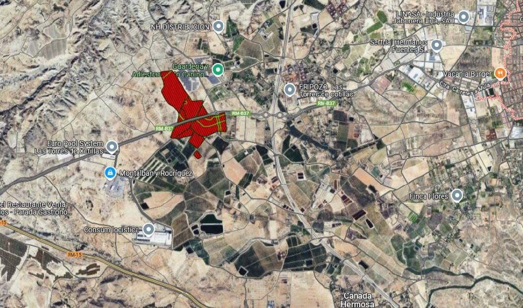 Finca en venta en Las Torres De Cotillas