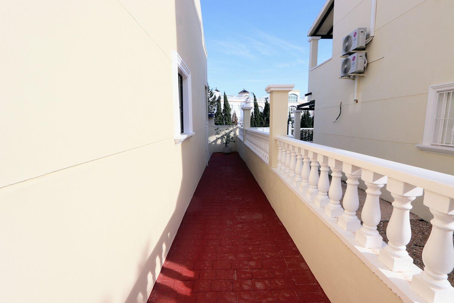 Town House for sale in San Miguel De Salinas, Alicante, Spain