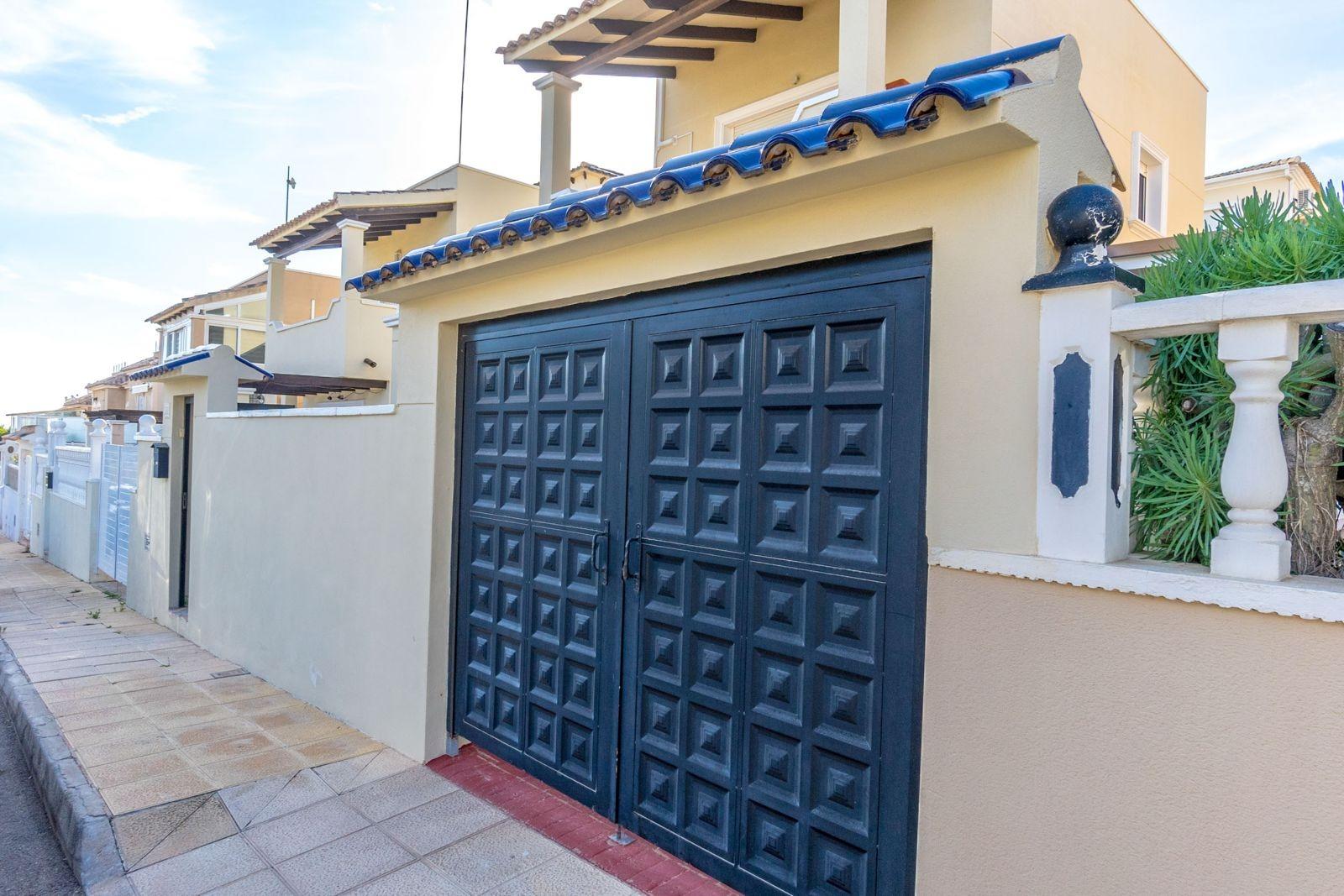 Town House for sale in San Miguel De Salinas, Alicante, Spain