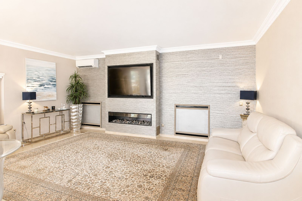 Villa for sale in Elviria, Málaga, Spain