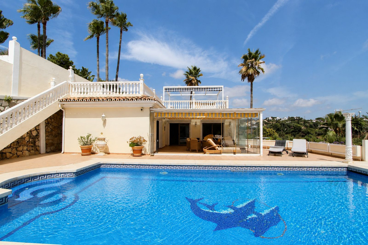 Villa for sale in Elviria, Málaga, Spain