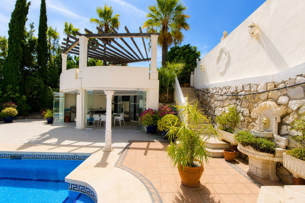 Villa for sale in Elviria, Málaga, Spain