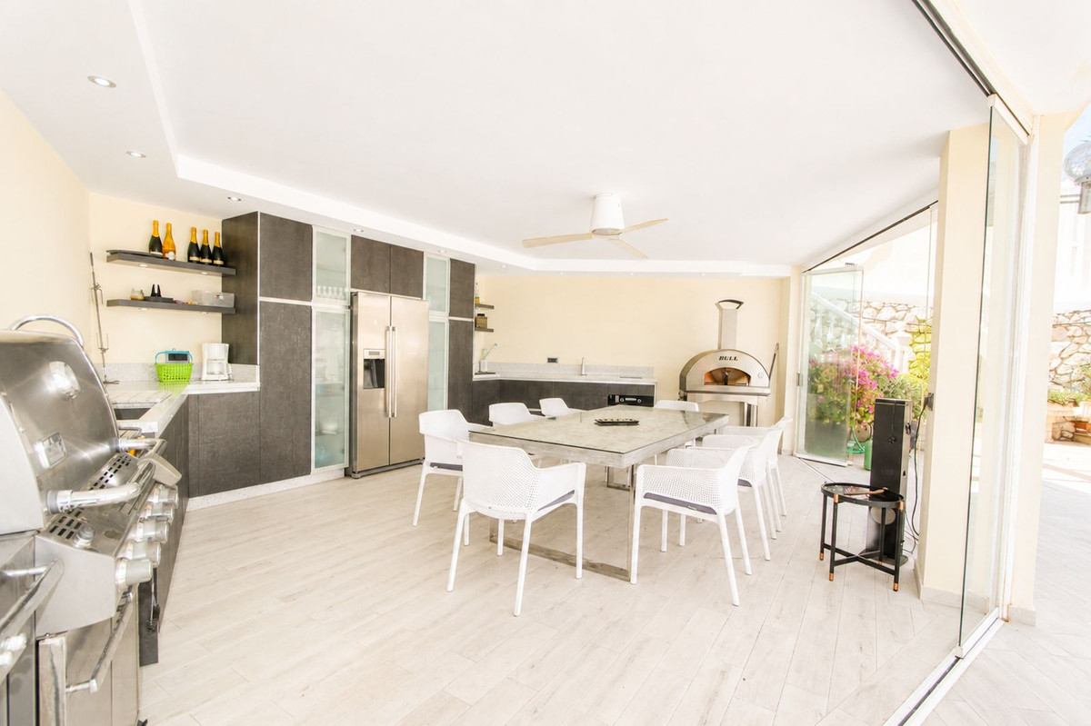 Villa for sale in Elviria, Málaga, Spain