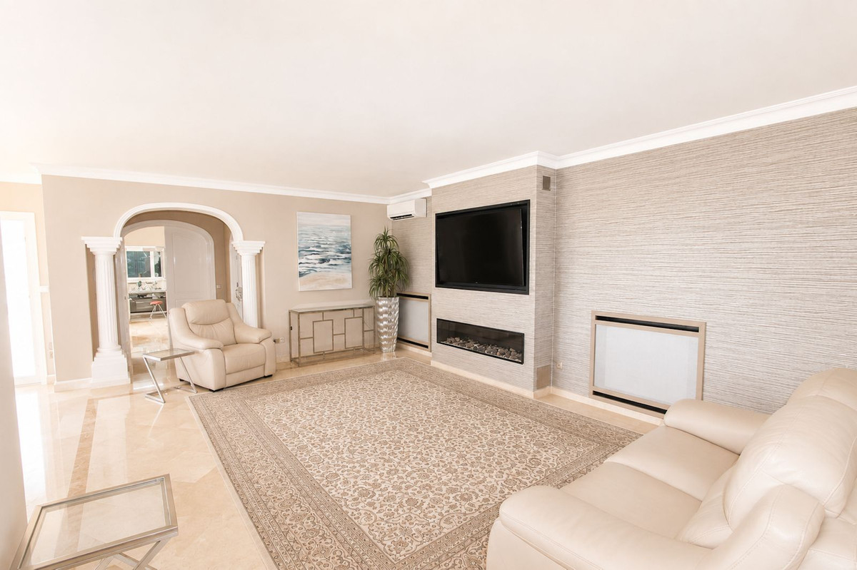 Villa for sale in Elviria, Málaga, Spain