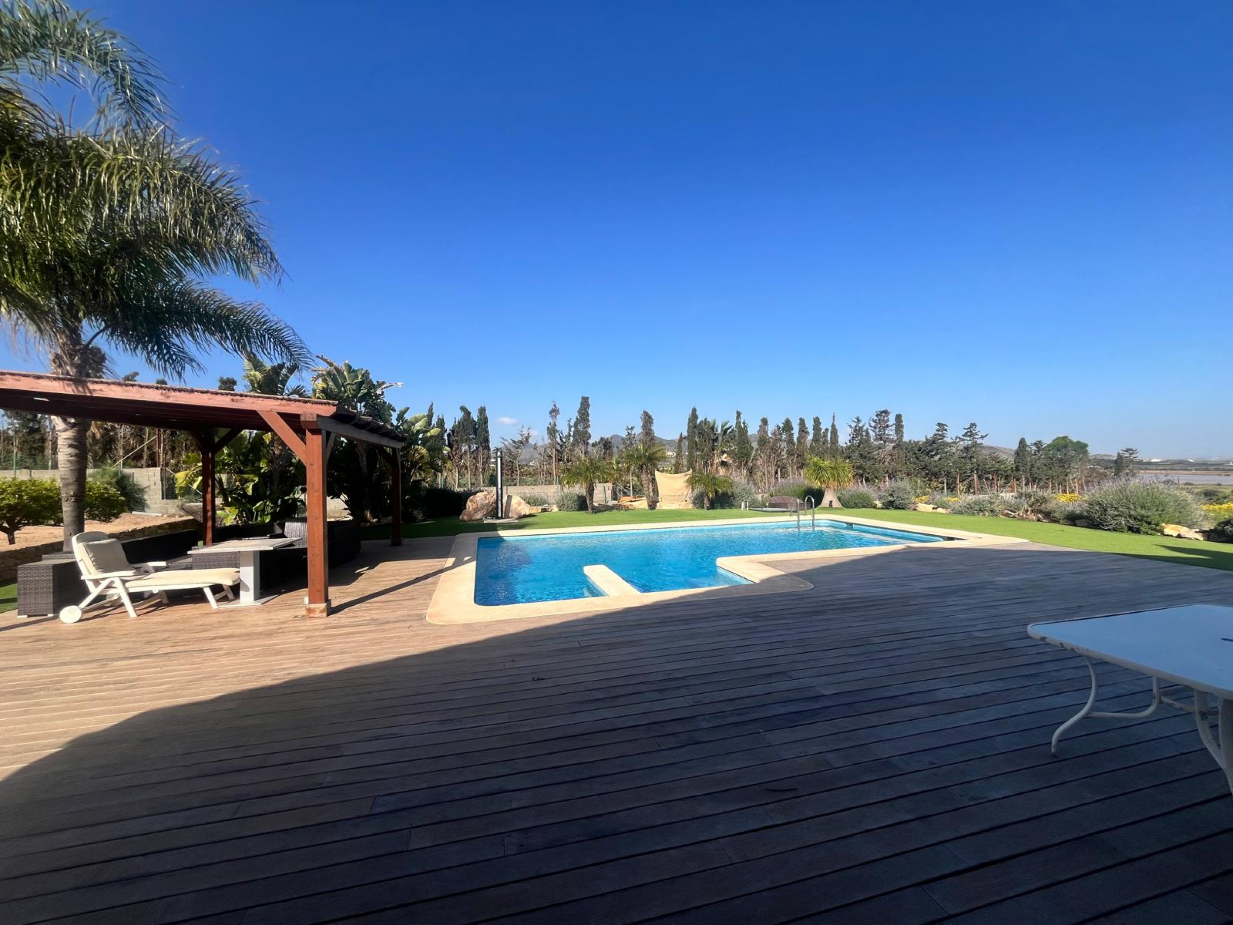 Villa en venta en Los Belones