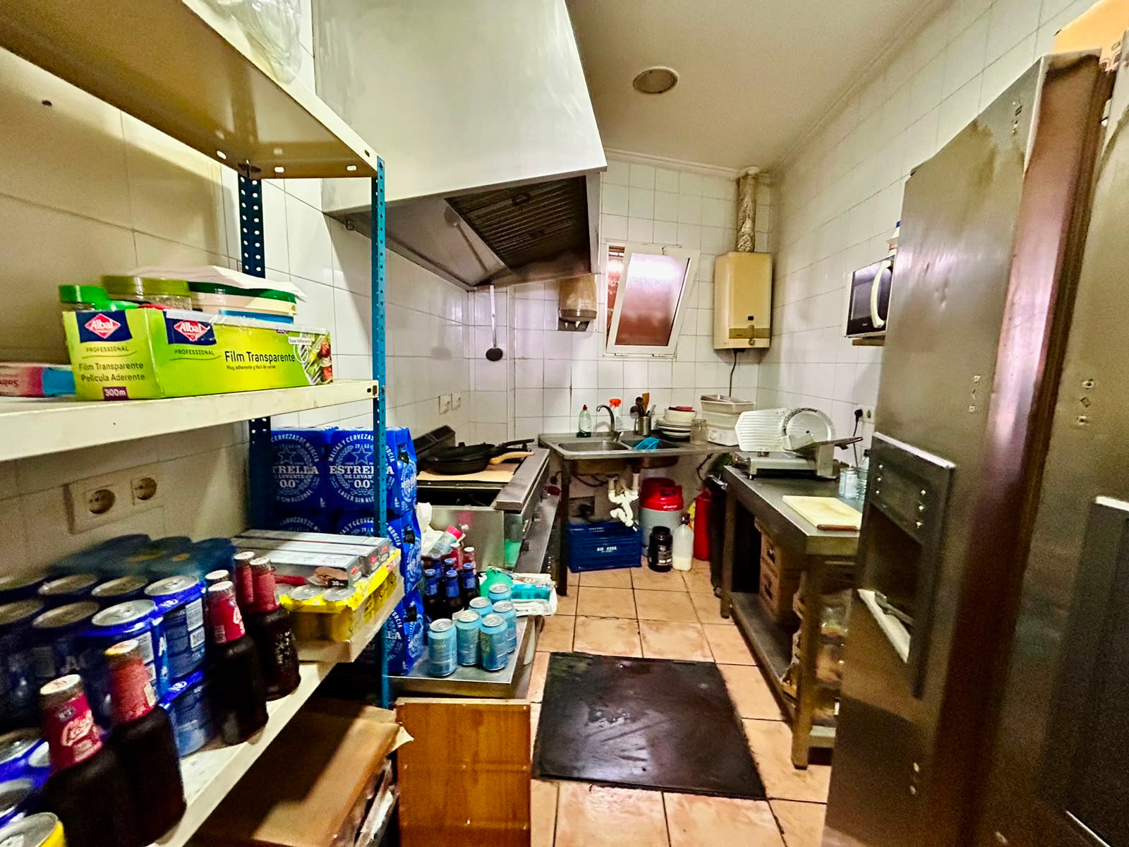 Commercial unit for sale in Torrevieja, Alicante, Spain