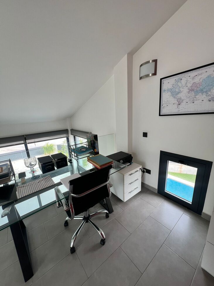 Villa en venta en Santiago De La Ribera