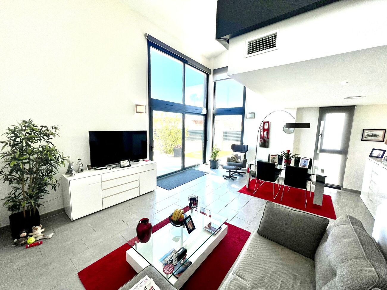 Villa en venta en Santiago De La Ribera