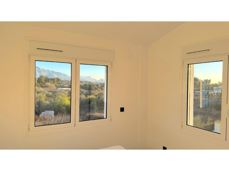 Villa en venta en Alfas Del Pi