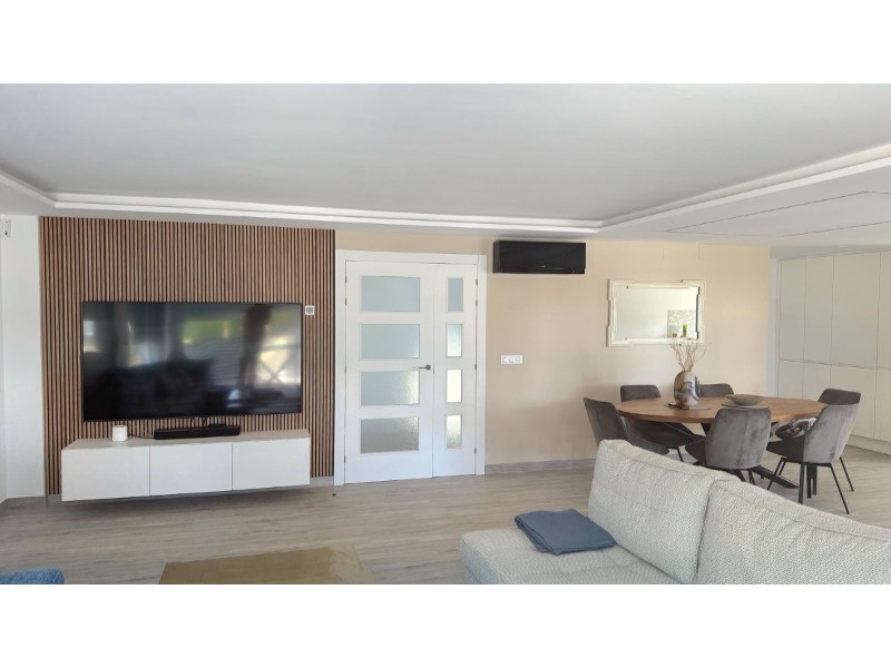 Villa en venta en Alfas Del Pi