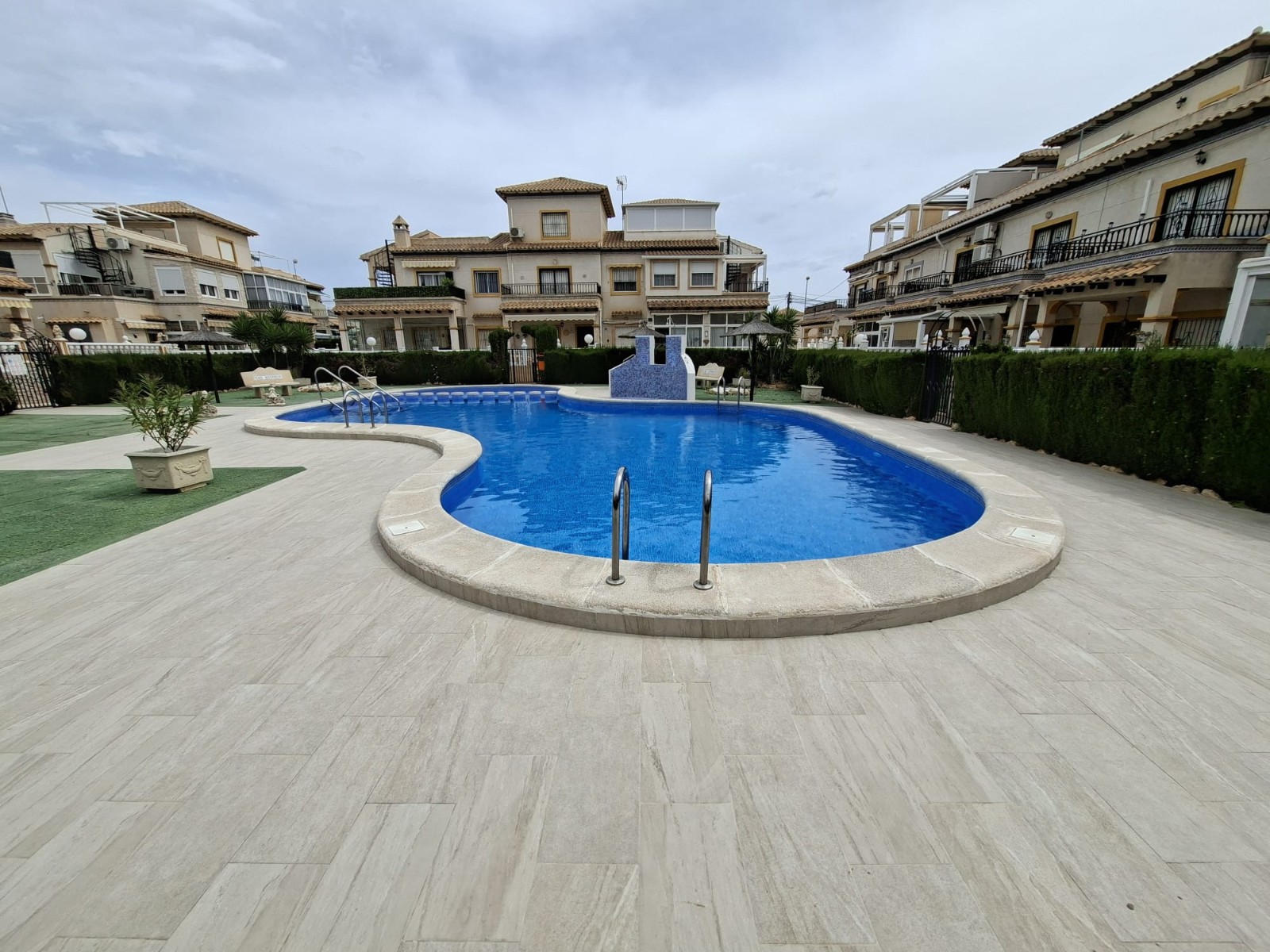 Bungalow for sale in Orihuela Costa, Alicante, Spain