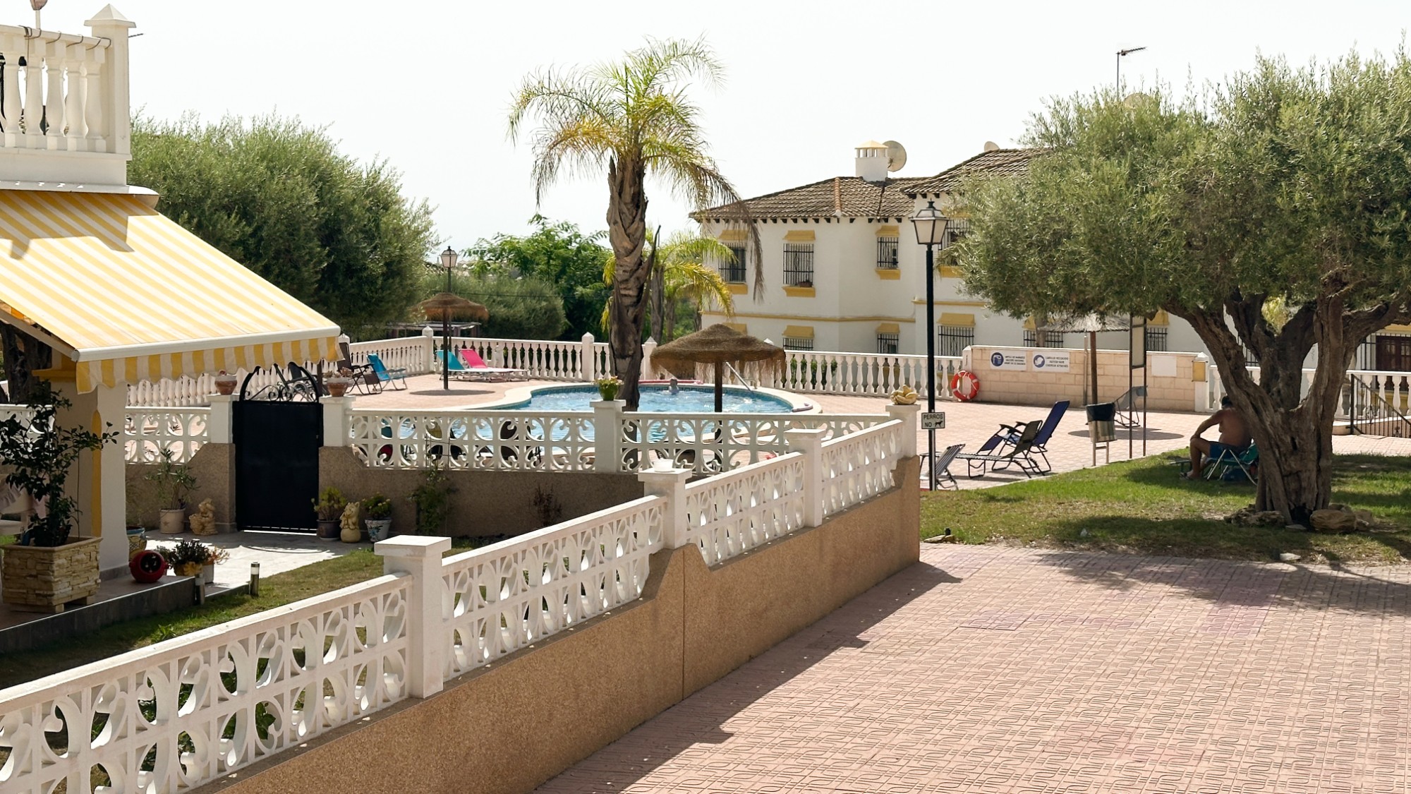 Bungalow for sale in San Miguel De Salinas, Alicante, Spain