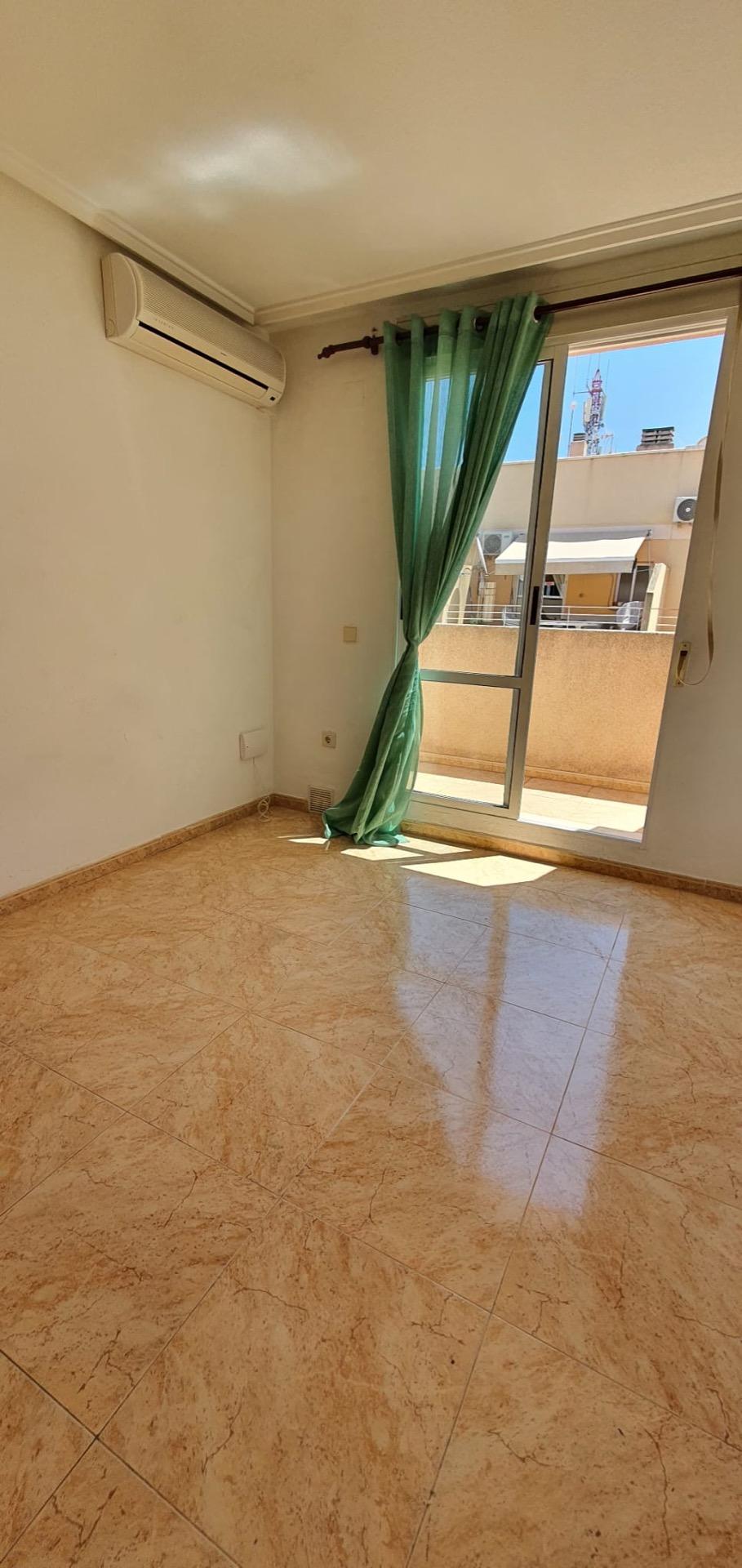 Ático en venta en Torrevieja