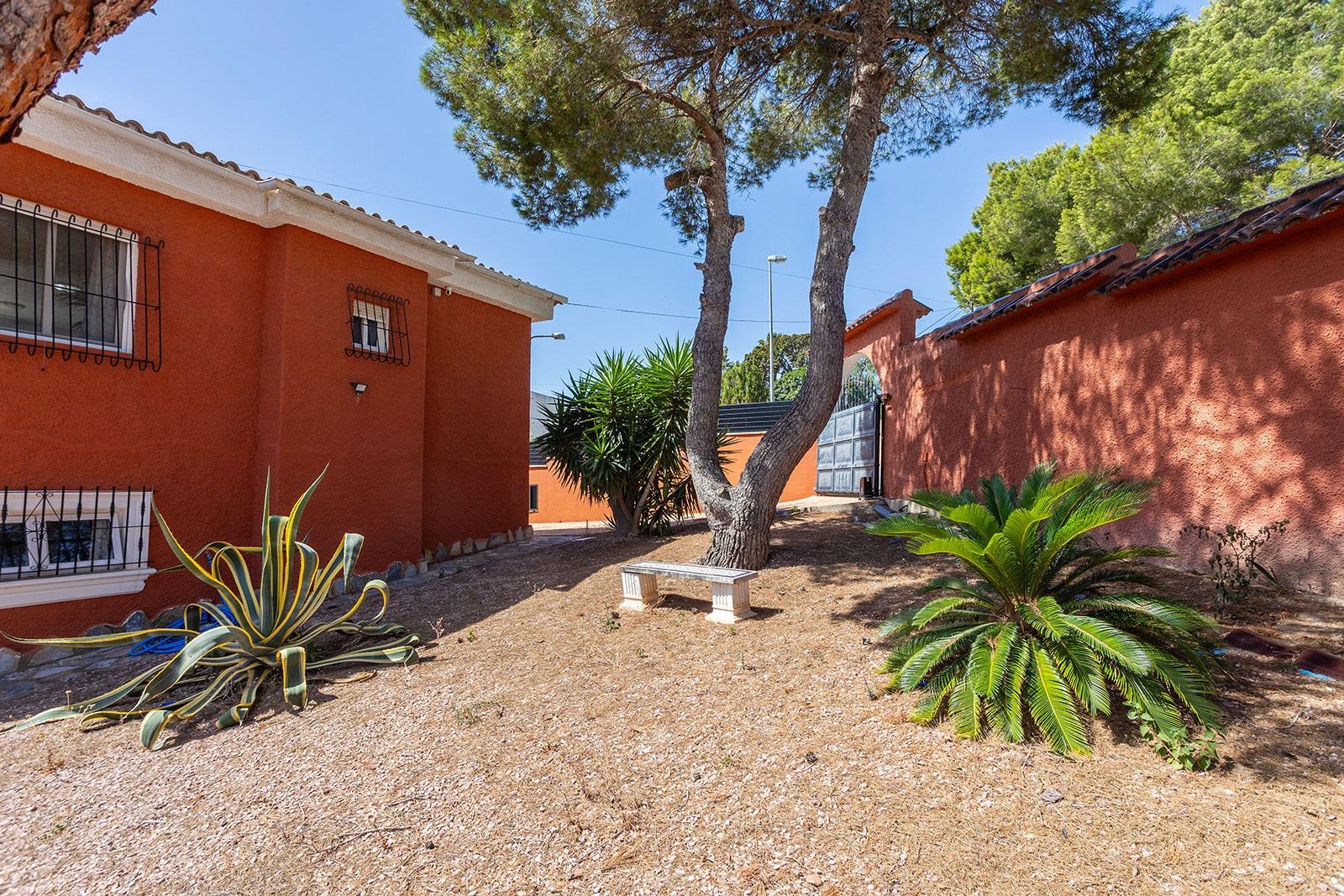 Villa for sale in Torrevieja, Alicante, Spain