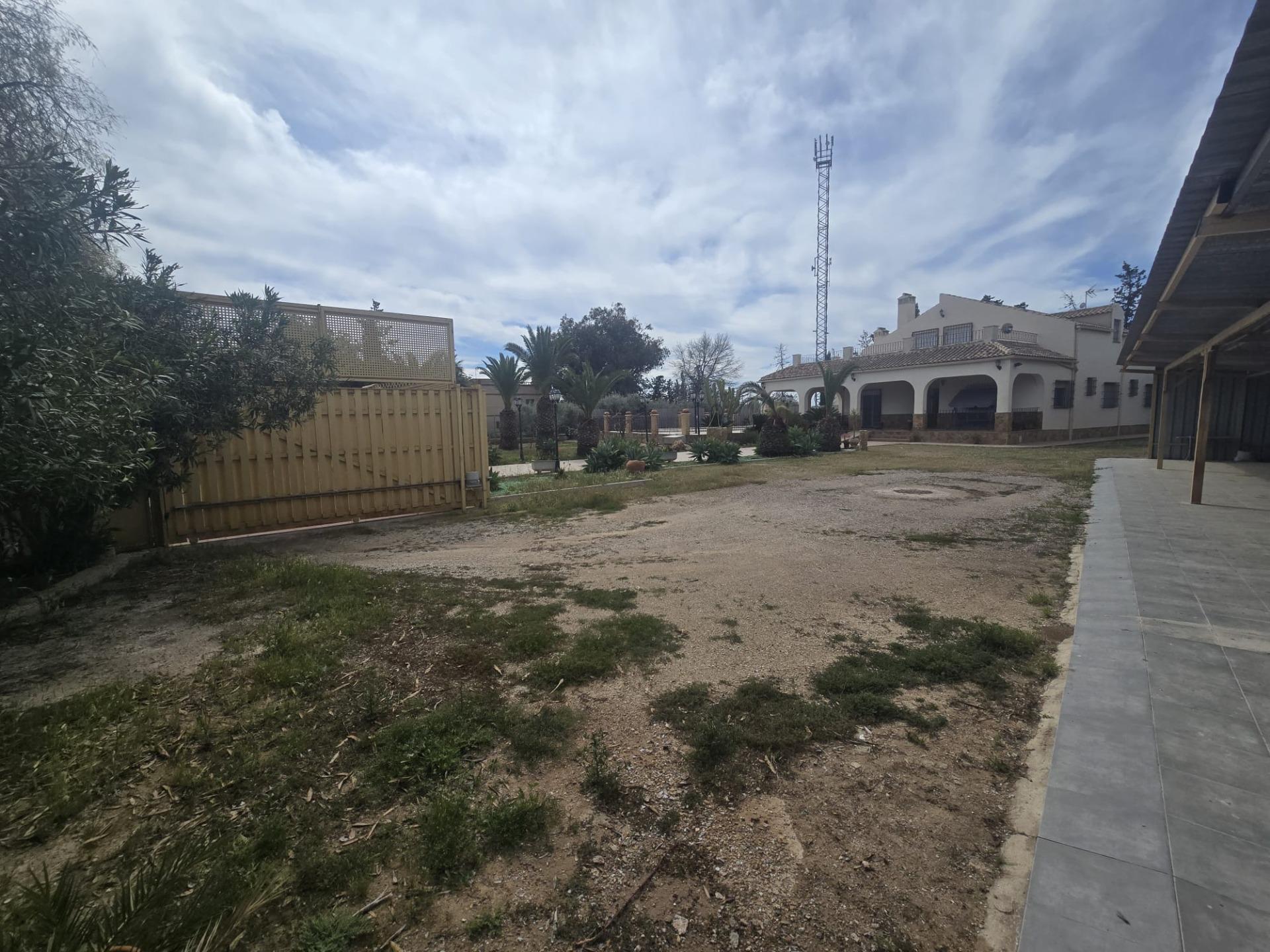 Villa en venta en Murcia