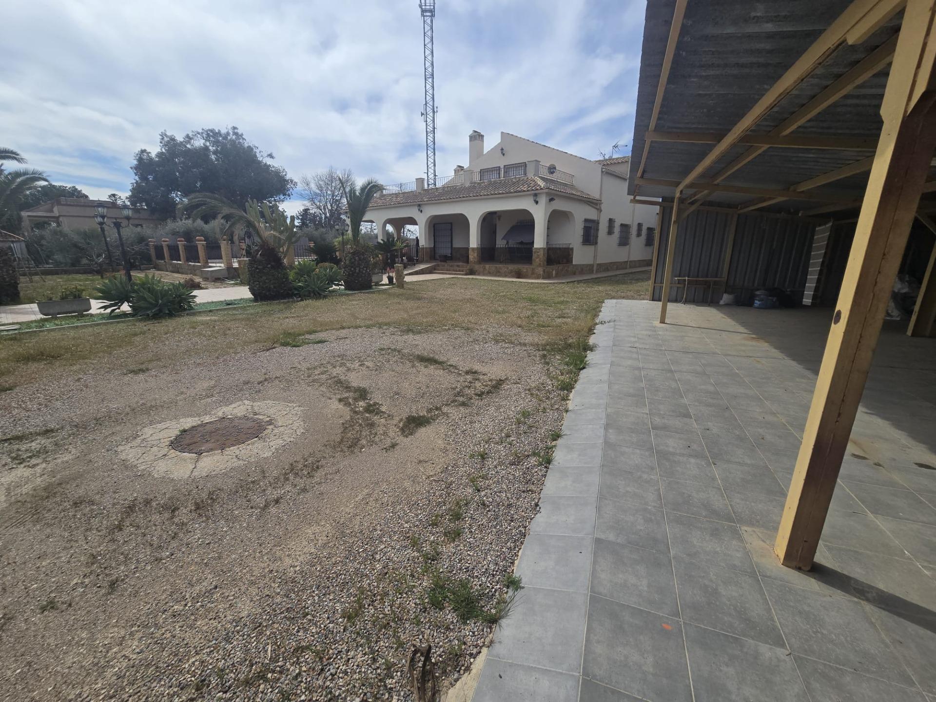 Villa en venta en Murcia