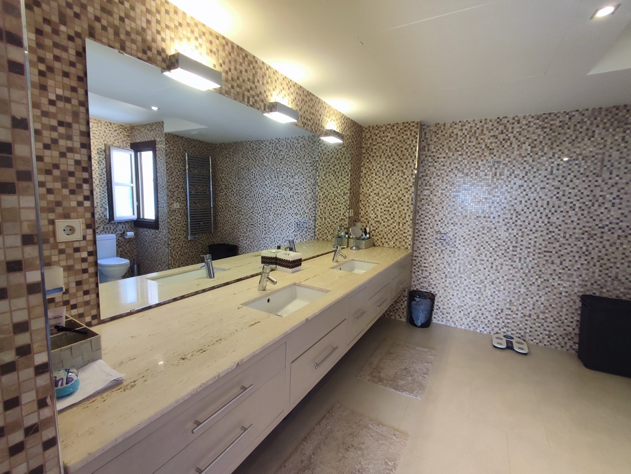 Villa en venta en Peraleja Golf
