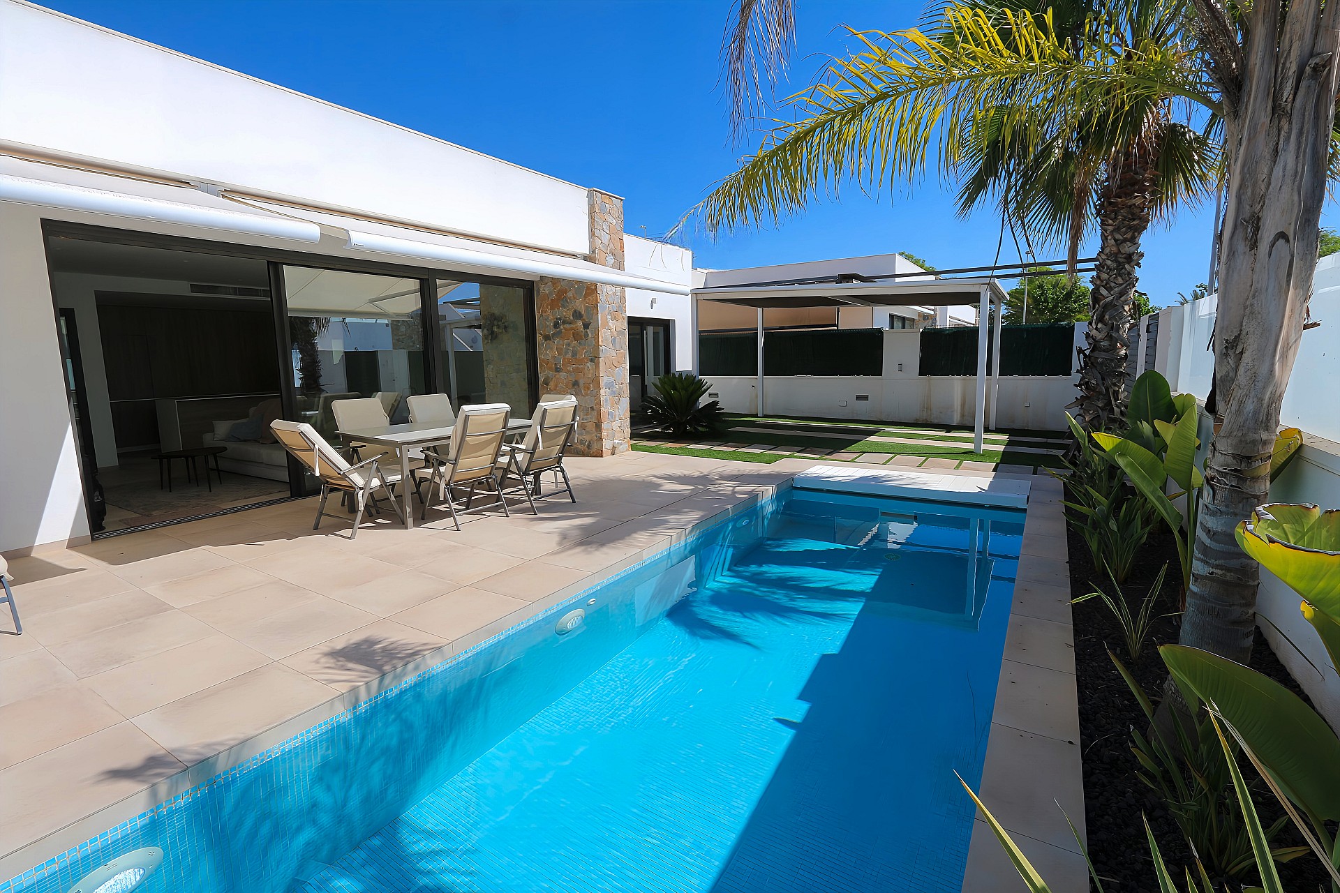 Villa for sale in Pilar De La Horadada, Alicante, Spain