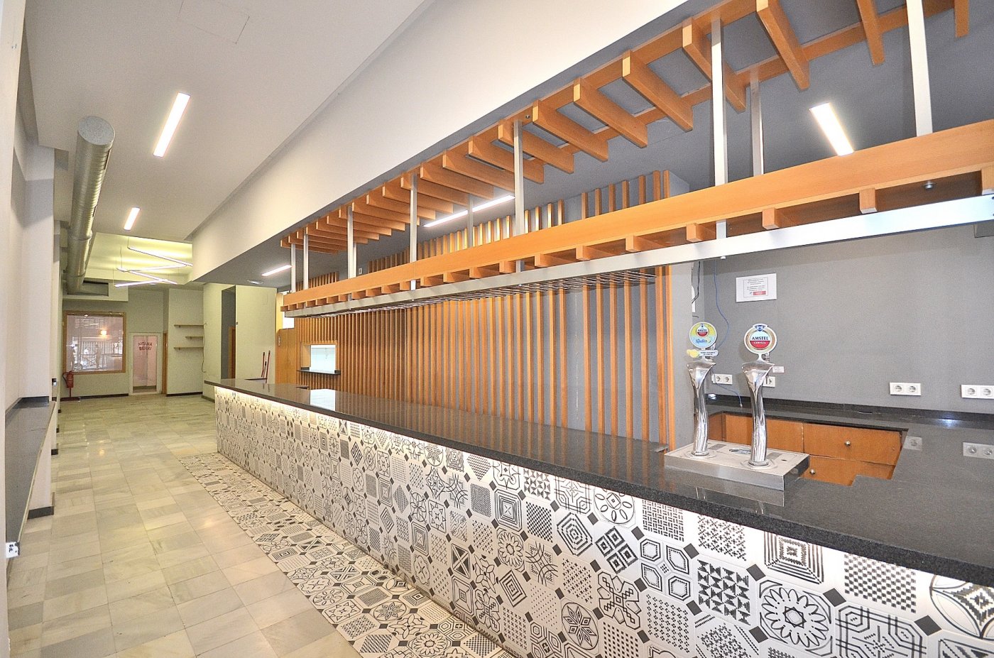 Comercial en venta en Torrevieja