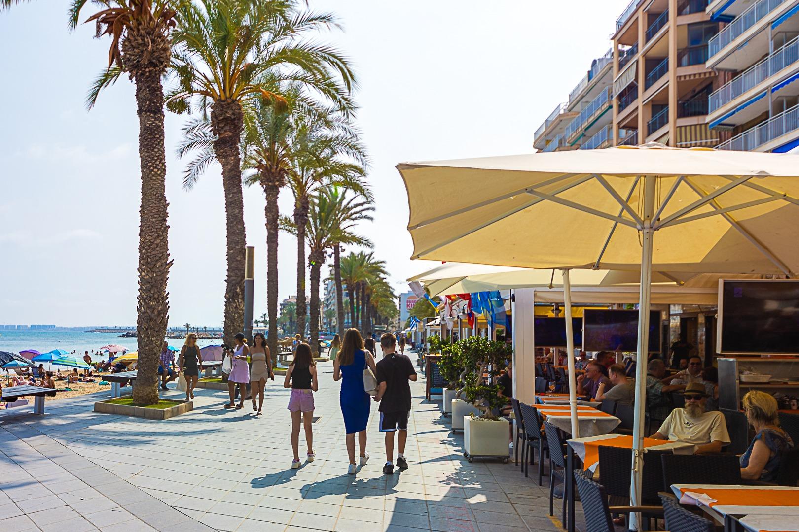 Apartment for sale in Torrevieja, Alicante, Spain