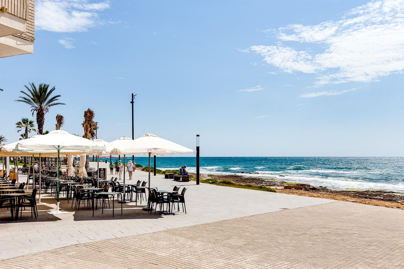 Apartment for sale in Torrevieja, Alicante, Spain