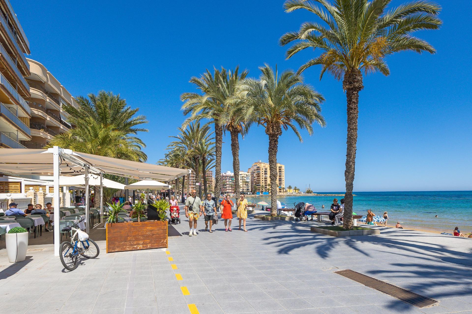 Apartment for sale in Torrevieja, Alicante, Spain