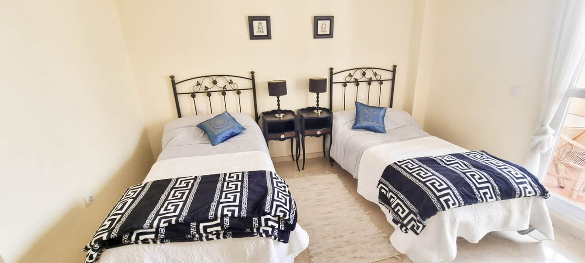 Piso en venta en La Duquesa