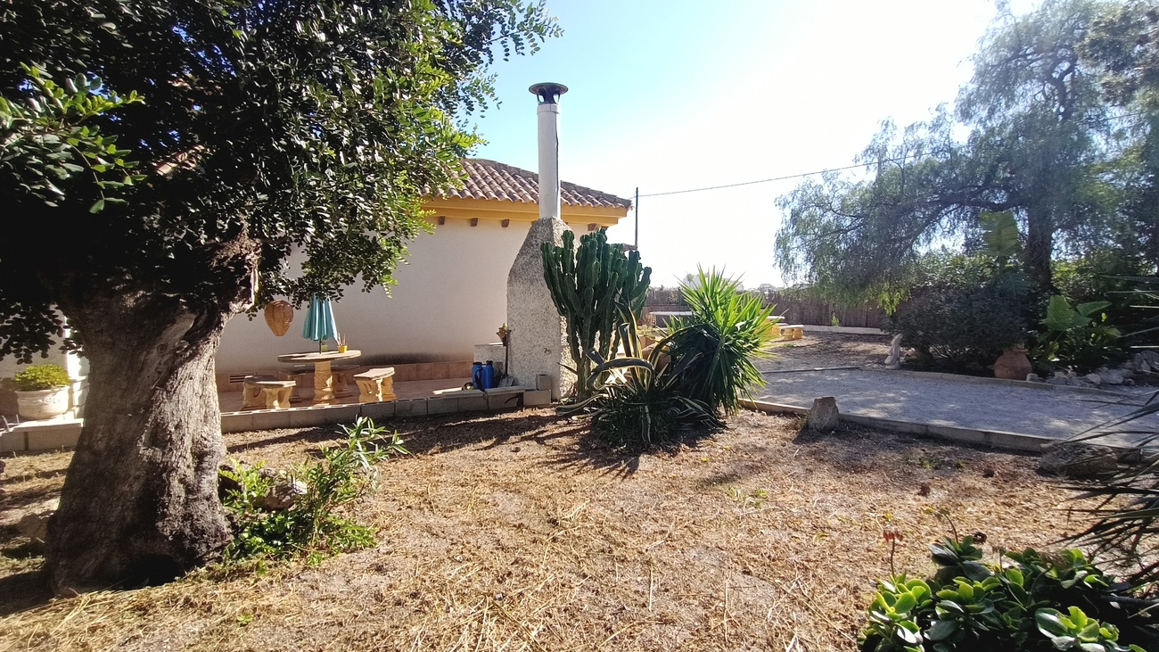 Villa en venta en Avileses