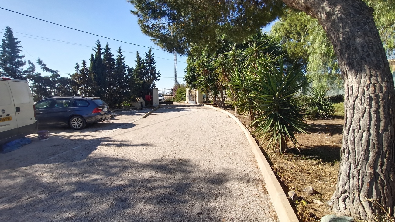 Villa en venta en Avileses