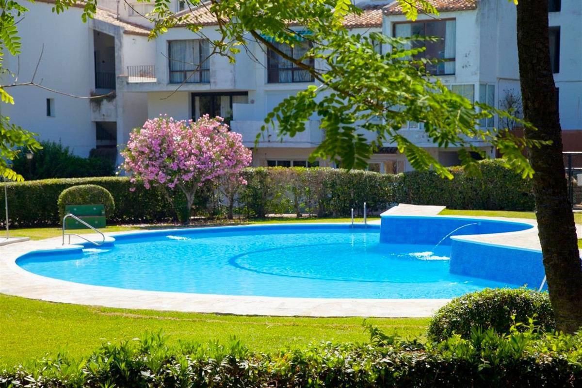 Piso en venta en Estepona
