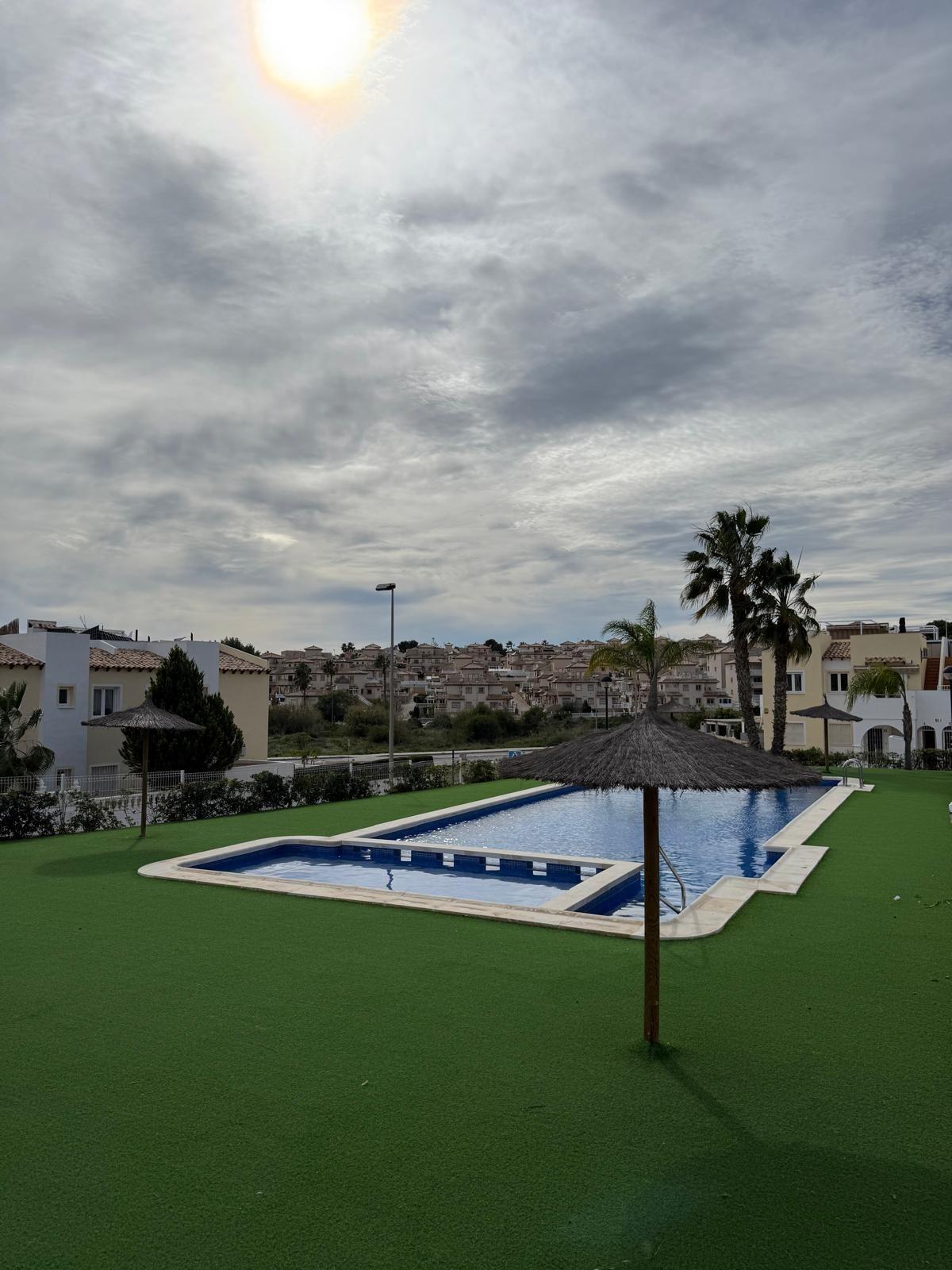 Piso en venta en Orihuela Costa