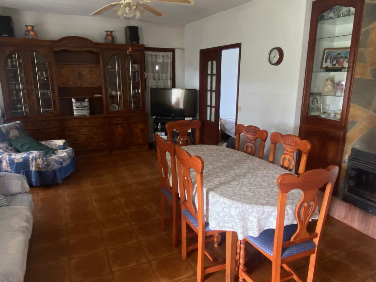 Villa for sale in Estepona, Málaga, Spain